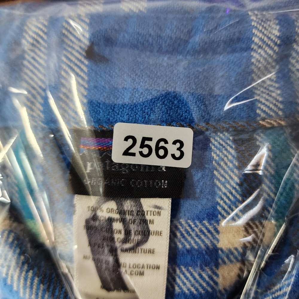 Patagonia Fjord Flannel 53915 Blue Plaid Organic Cotton Shirt Womens‎ 2 Western - Picture 6 of 6